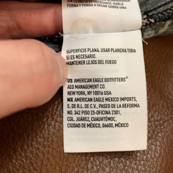 American Eagle Outfitters Floral Top-Black - Picture 9 of 12